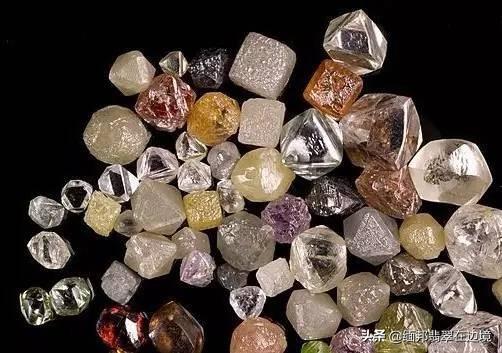 钻石的原石什么样的（钻石的原石什么样的最好）