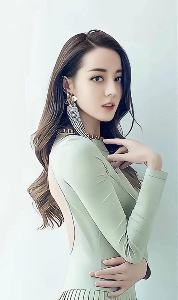 中国女明星最新颜值排行榜100名（全球最美面孔100强榜的中国大陆女星）