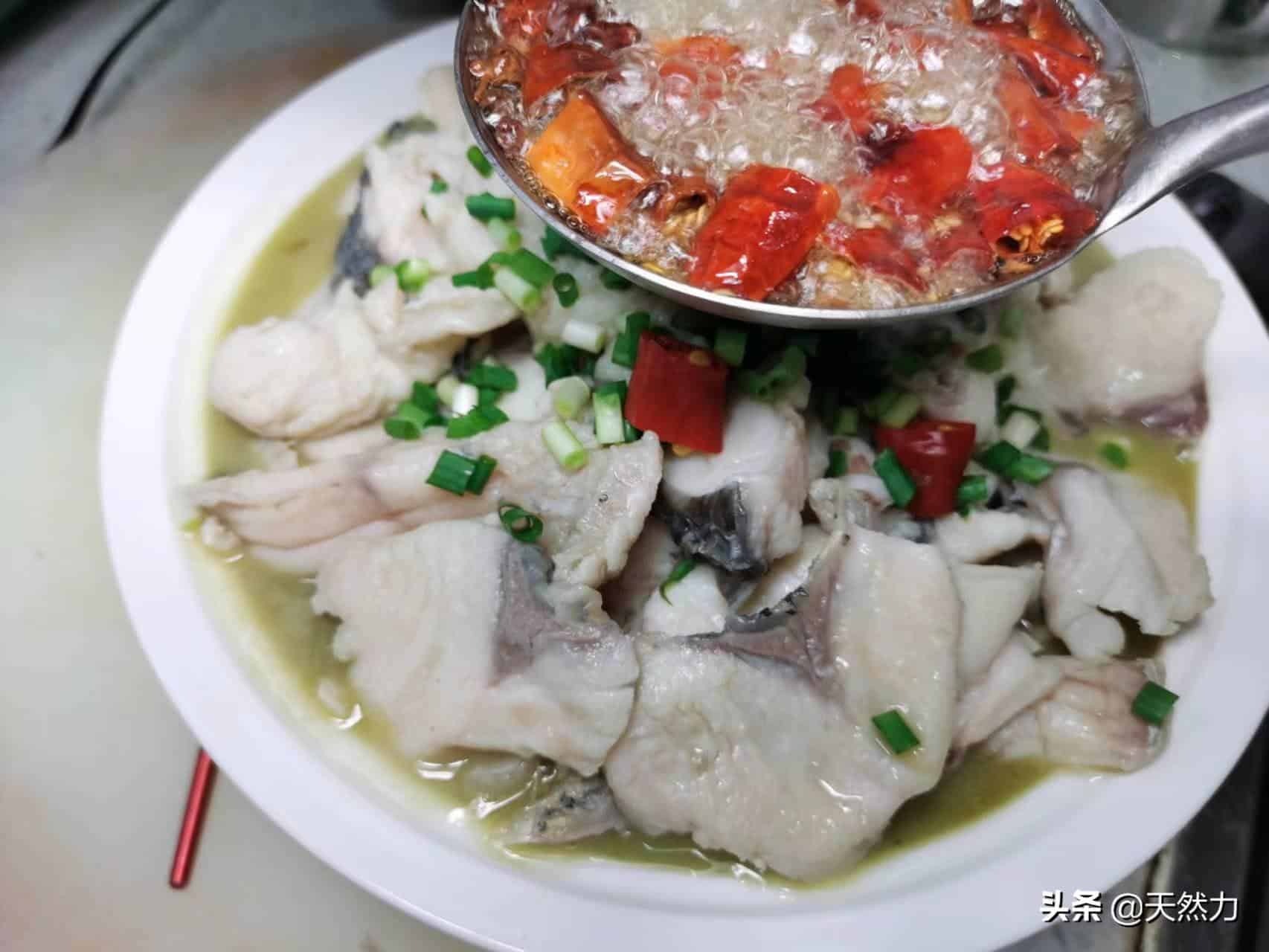 酸菜鱼的做法 最正宗的做法配料配菜（四川家常酸菜麻辣鱼做法大全） 63