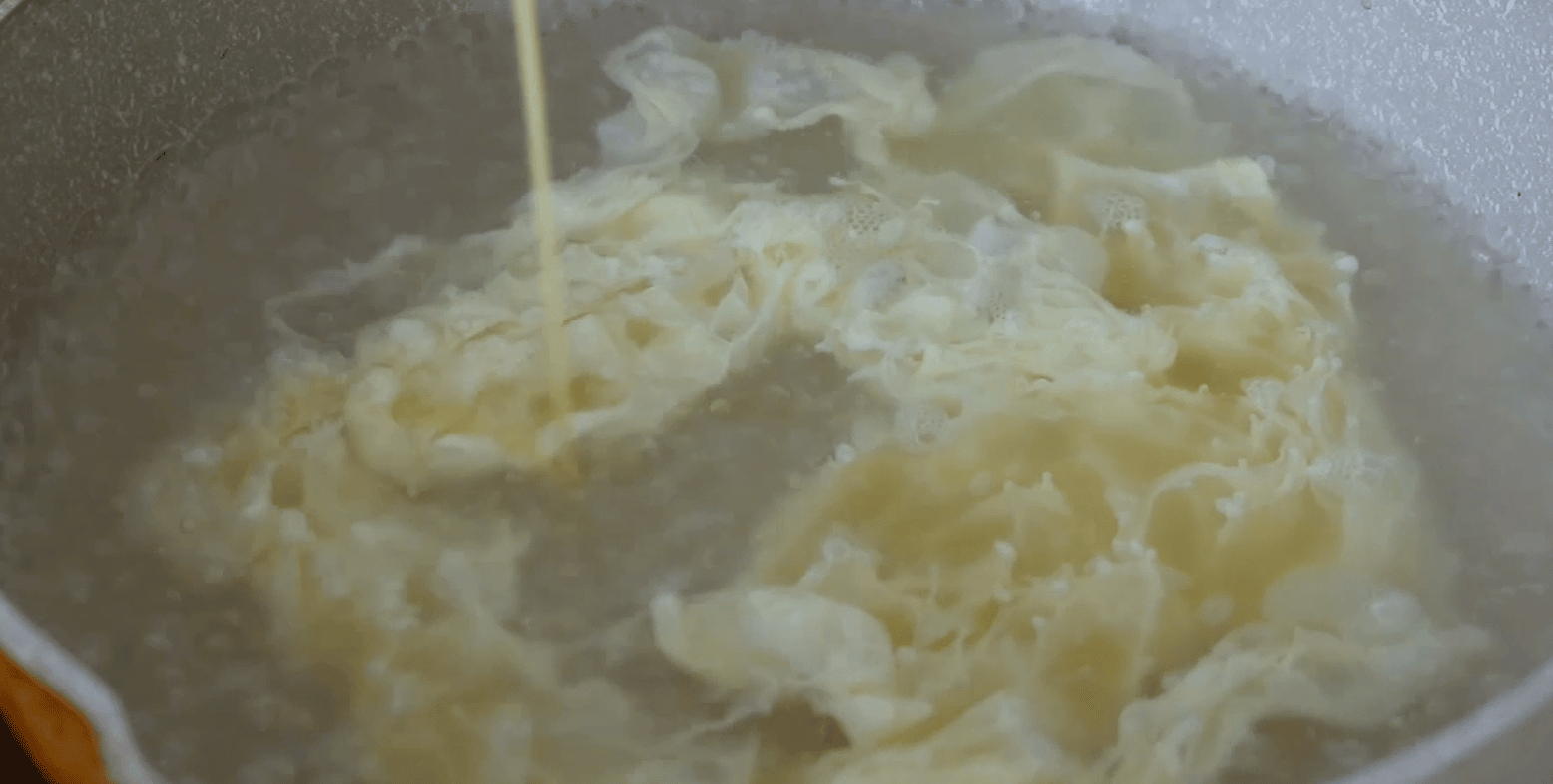 紫菜蛋花汤的做法（正宗家常紫菜蛋花汤制作流程） 9