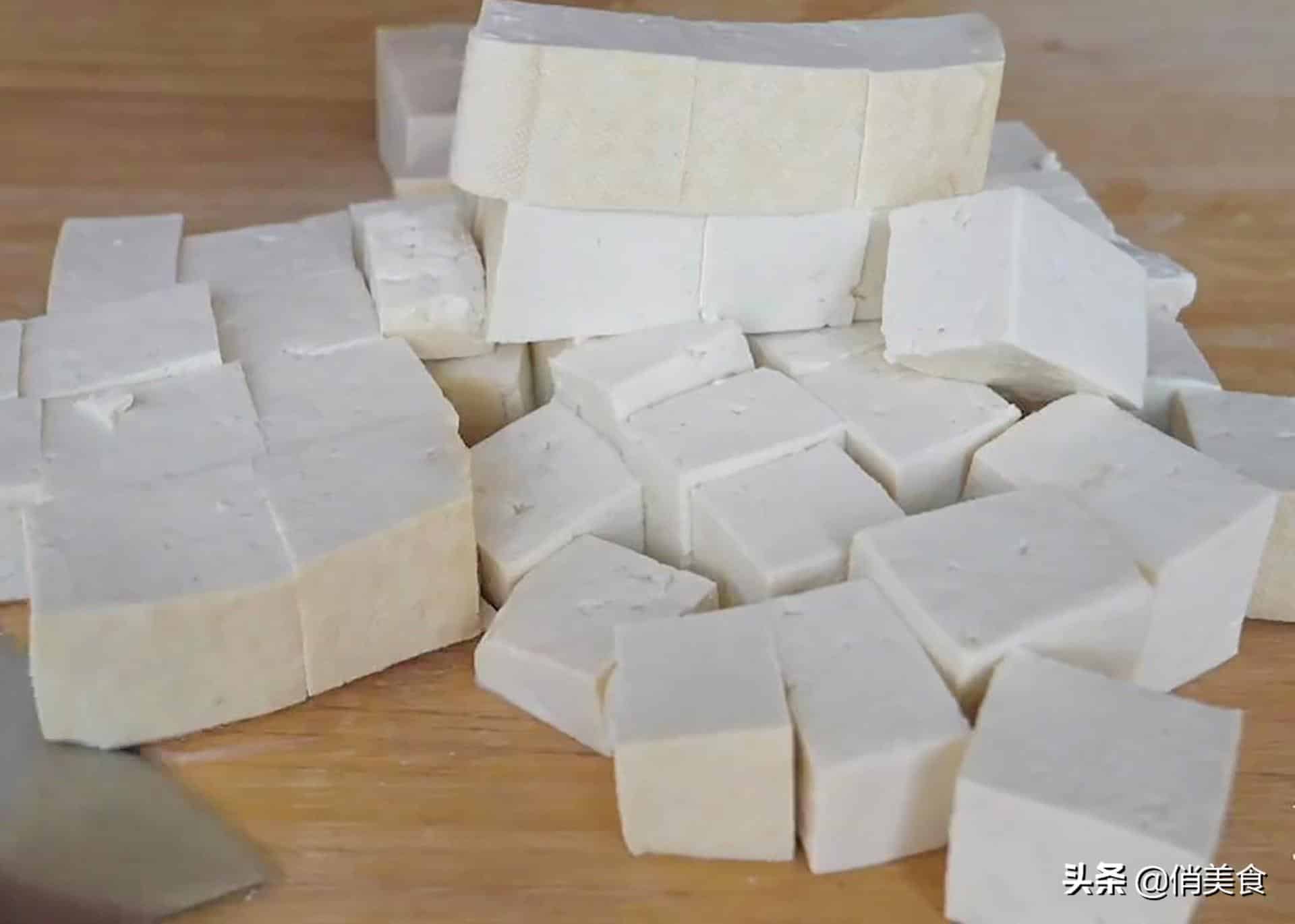 豆腐的做法大全家常(15种简单好吃家常嫩豆腐红烧,焖鸡蛋制作方法） 73