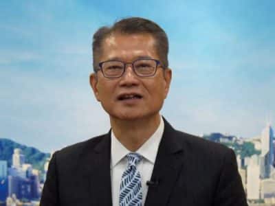 陈茂波：特区政府正积极筹备在港股通增加人民币柜台